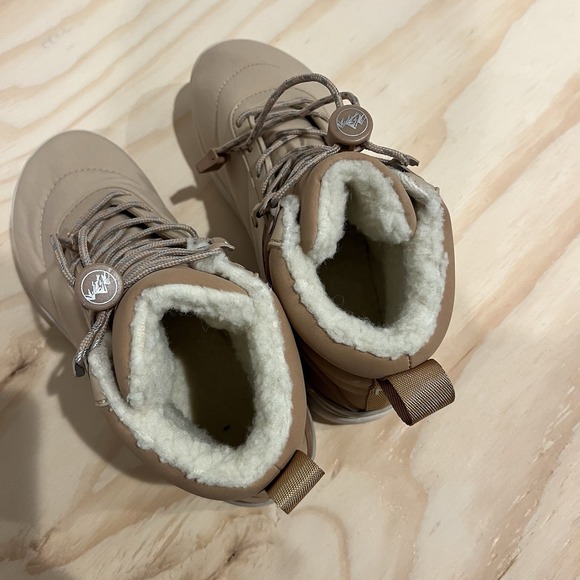 HF Hike Footwear Unisex Azura Sz 36 Lightweight Reflective Barefoot - Picture 7 of 14